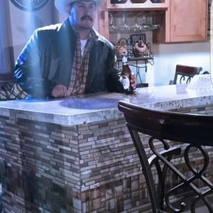 Meet your Posher, Roberto